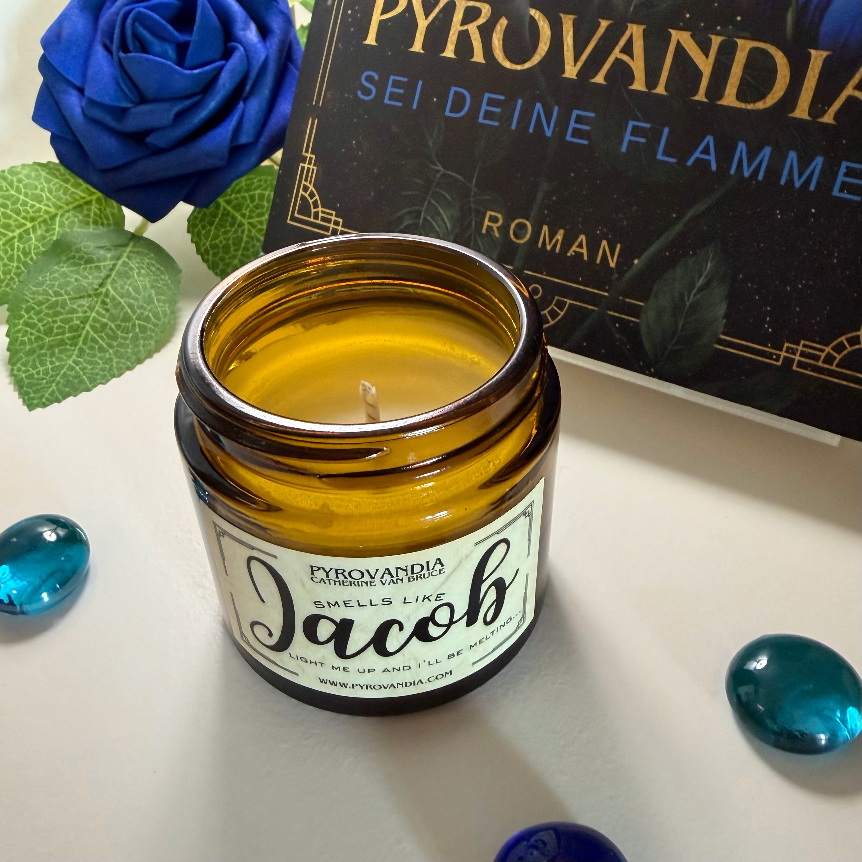 Buchkerze | "Smells like Jacob"